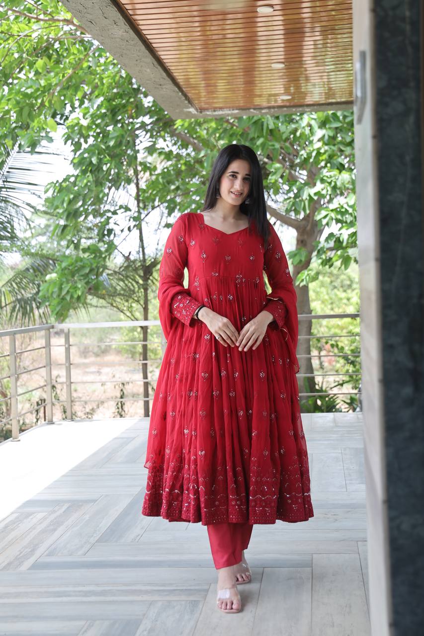 Mehernoor Maroon Sequin Anarkali Set ✨❤️
