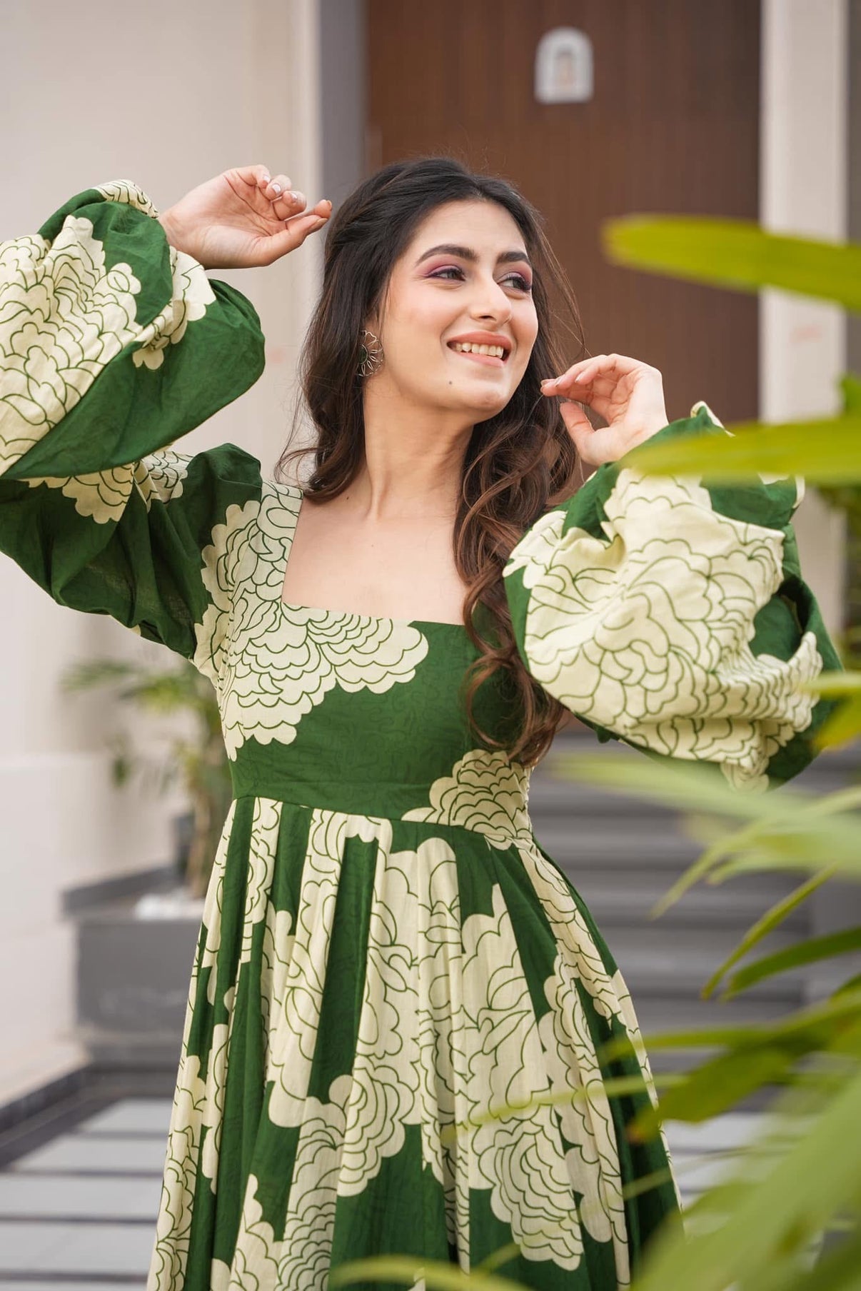 Women’s Maslin Fabric Ethnic Gown