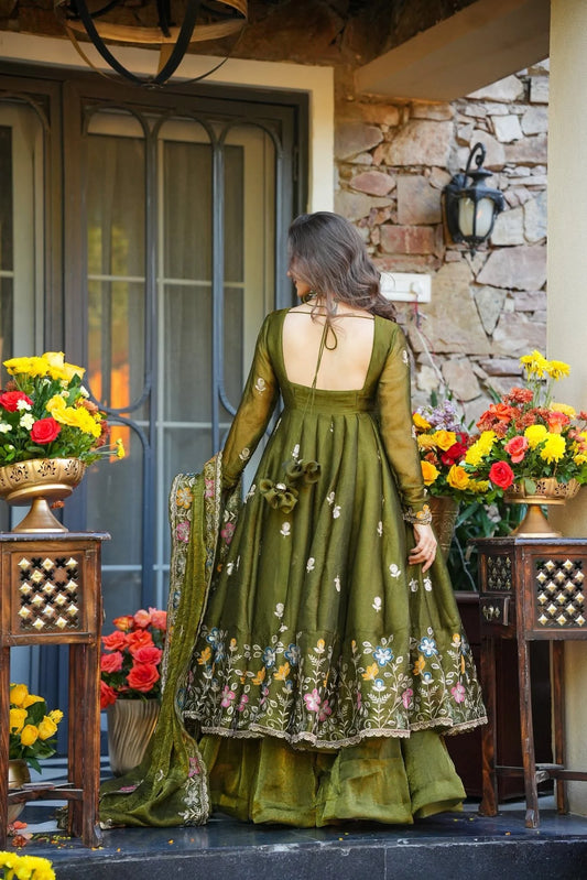 Elegant Soft Crunchy Silk Anarkali Set ✨