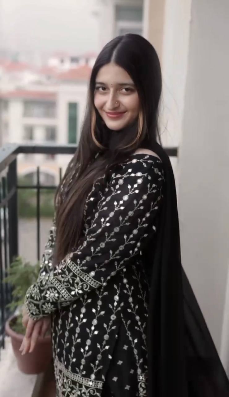 Zareen Noir Embroidered Plazo Suit Set ✨🖤