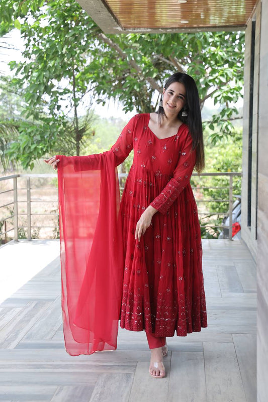 Mehernoor Maroon Sequin Anarkali Set ✨❤️
