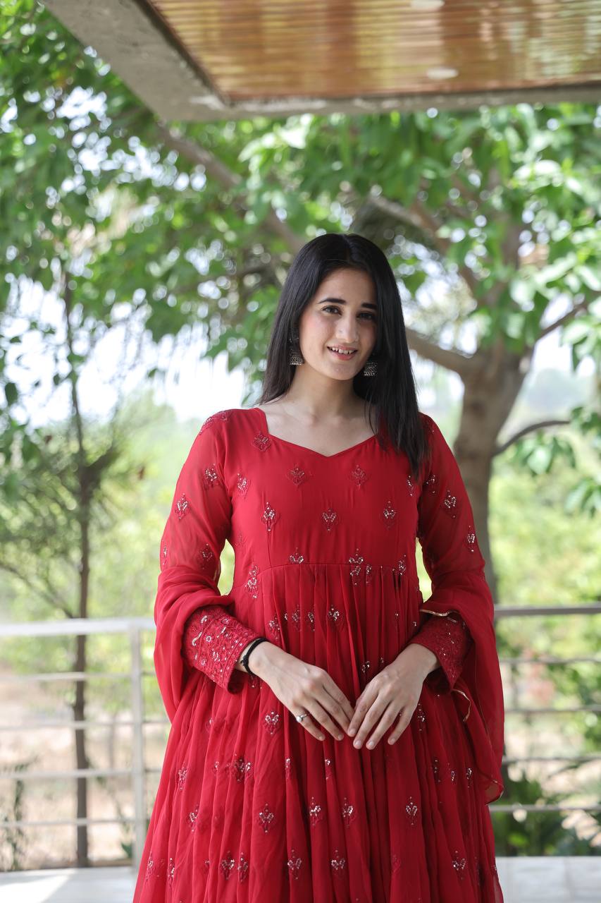 Mehernoor Maroon Sequin Anarkali Set ✨❤️
