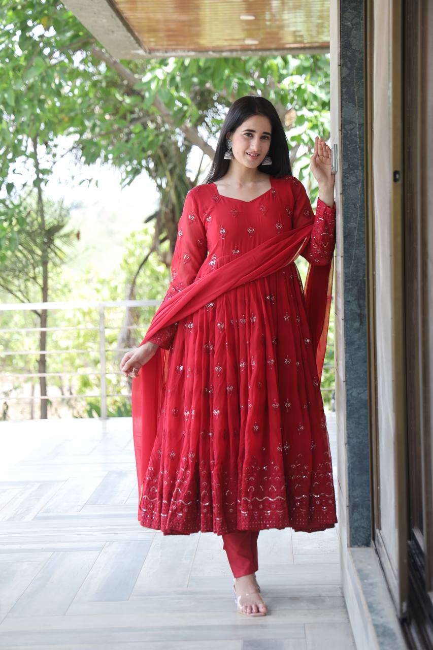 Mehernoor Maroon Sequin Anarkali Set ✨❤️