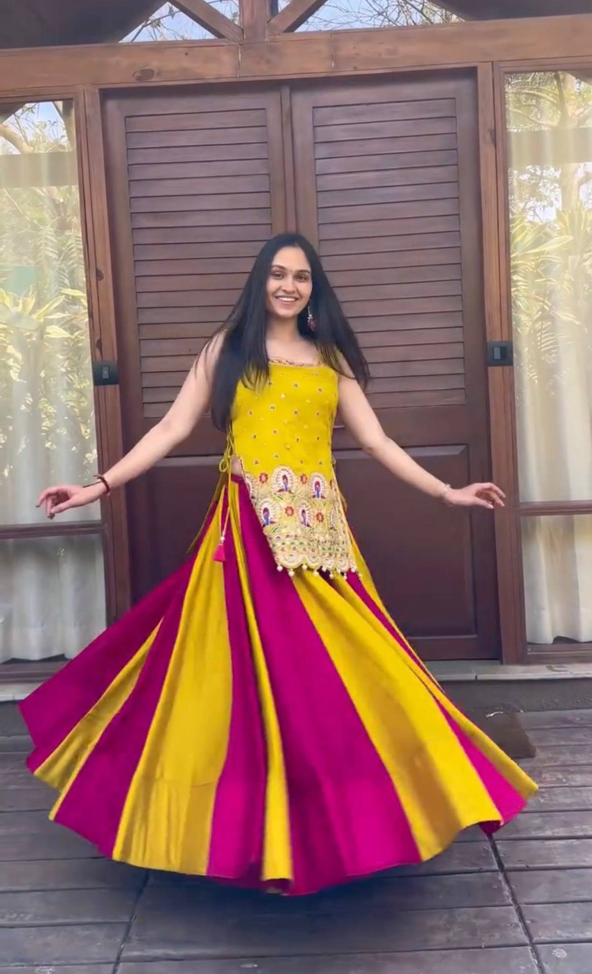 NAVRATRI SPECIAL VICHITRA SILK LEHENGA CHOLI WITH SHRUG