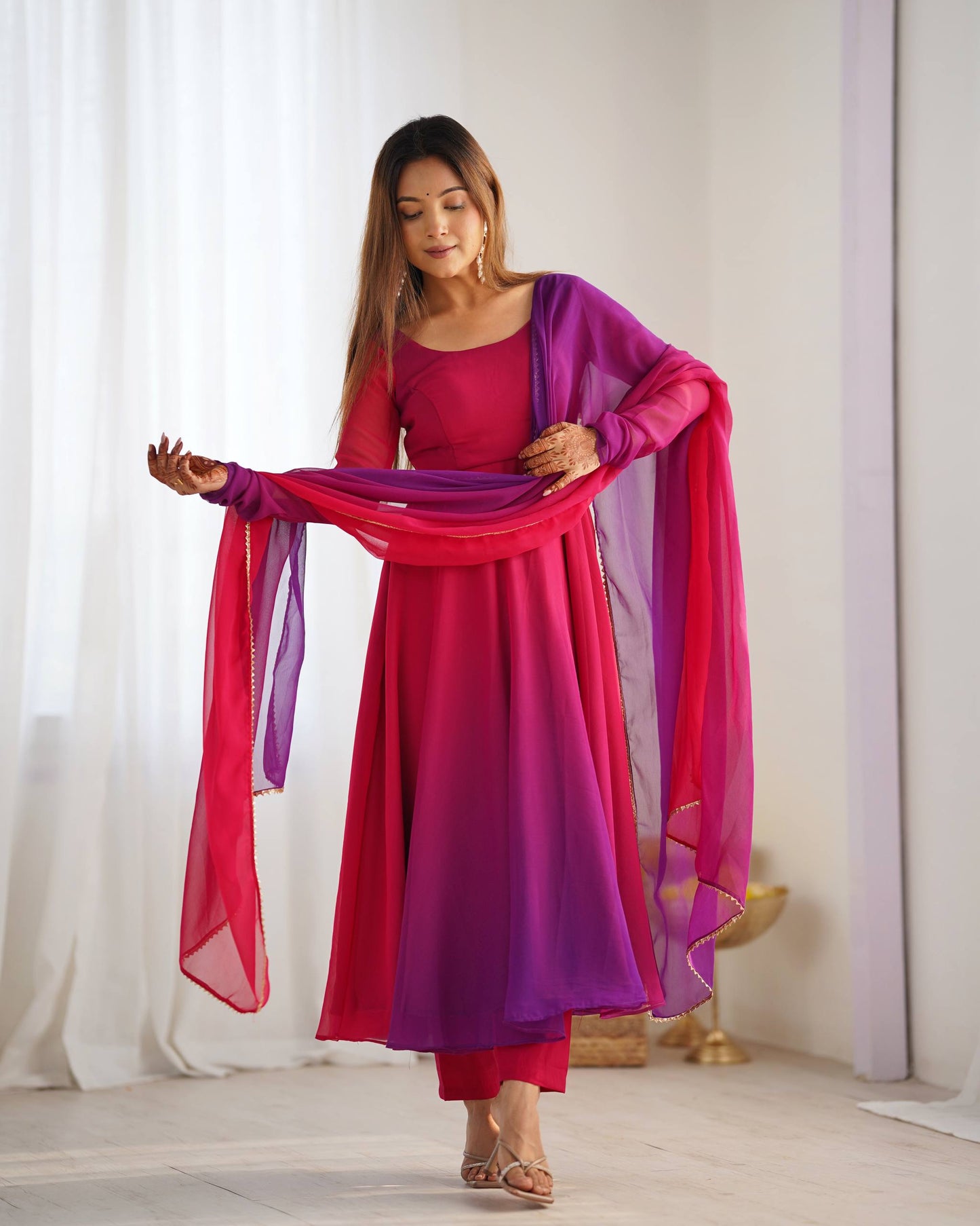 Trendy Colorful Fox Georgette Anarkali Suit Set For Women 🌈