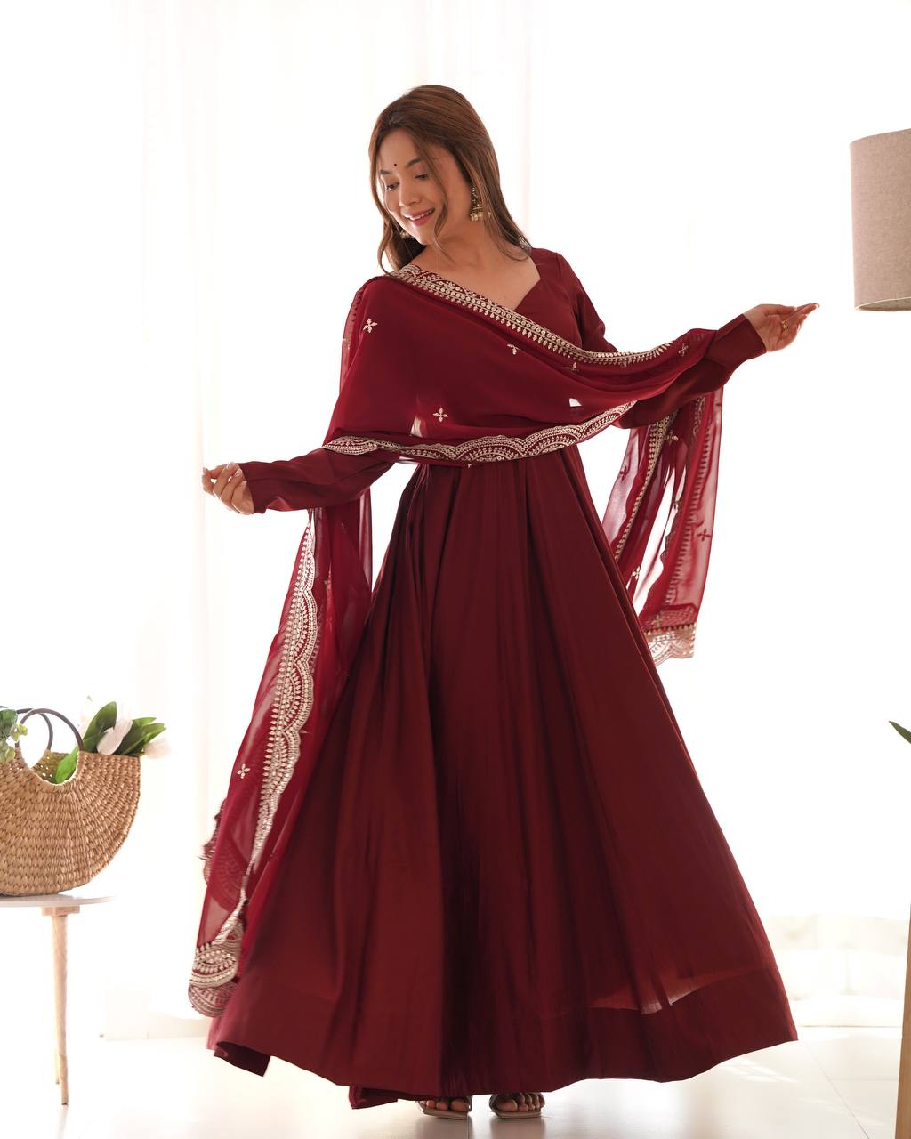 Luxury Roman Silk Chanderi Fully Flared Anarkali Suit Set For Women ✨