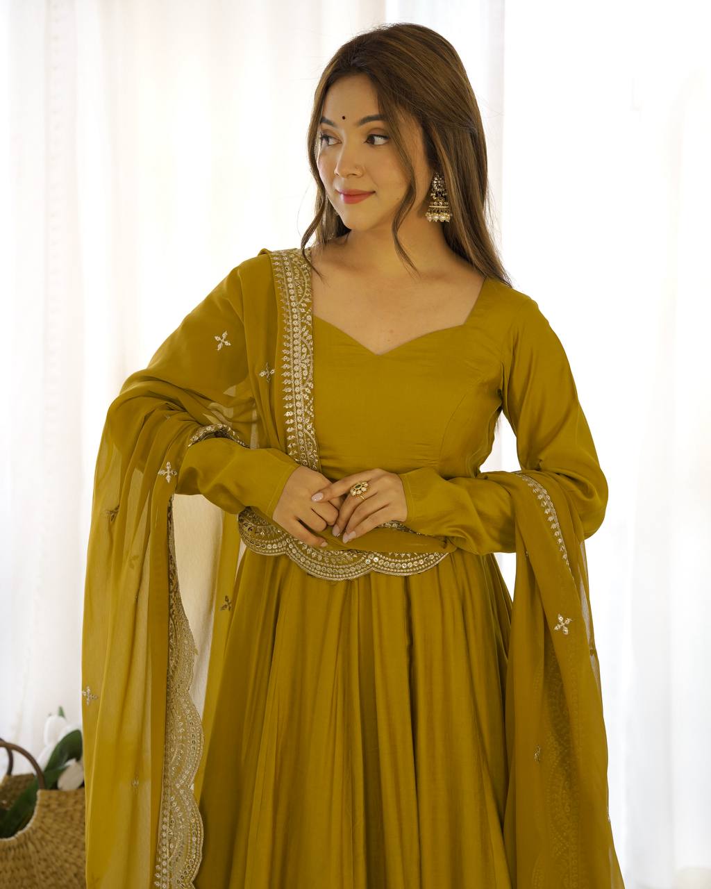 Luxury Roman Silk Chanderi Fully Flared Anarkali Suit Set For Women ✨