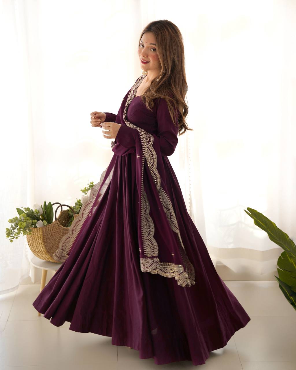 Luxury Roman Silk Chanderi Fully Flared Anarkali Suit Set For Women ✨