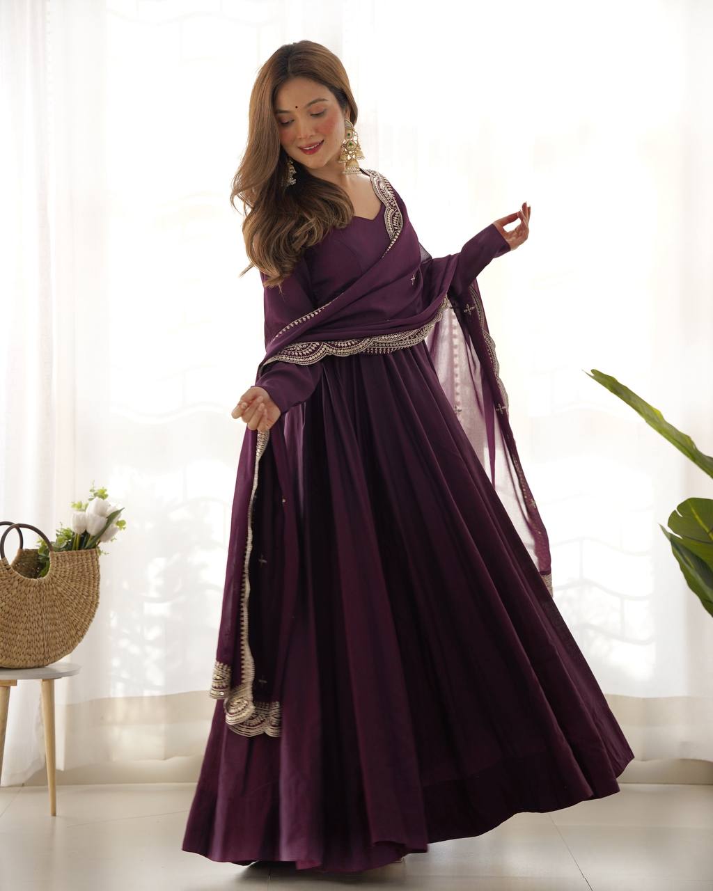 Luxury Roman Silk Chanderi Fully Flared Anarkali Suit Set For Women ✨