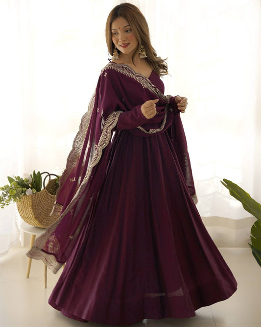 Luxury Roman Silk Chanderi Fully Flared Anarkali Suit Set For Women ✨
