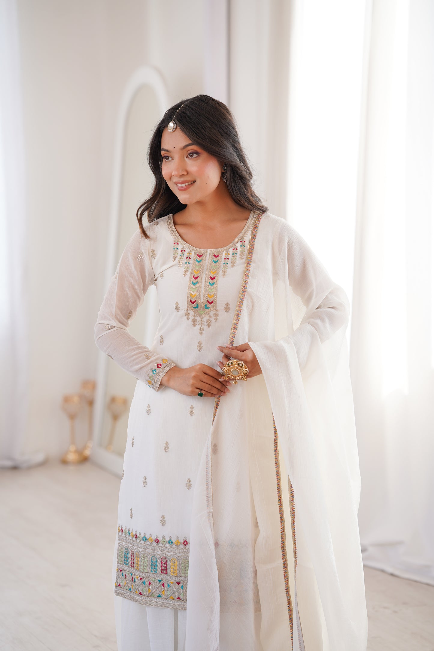 Zareeva Crunchy Silk Sharara Set ✨🌸