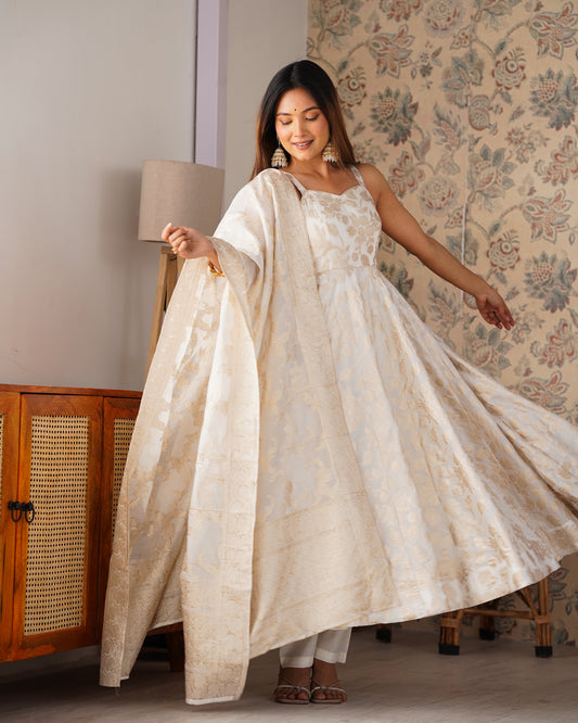 Royal Banarasi Jacquard Dola Silk Anarkali Suit Set For Women 👑
