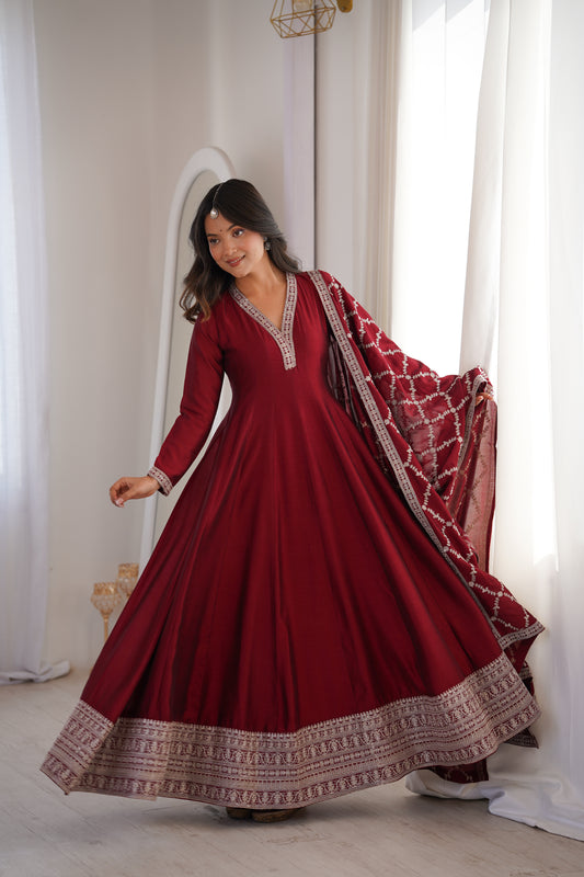 Noorza Blooming Vichitra Anarkali Set ✨🌺