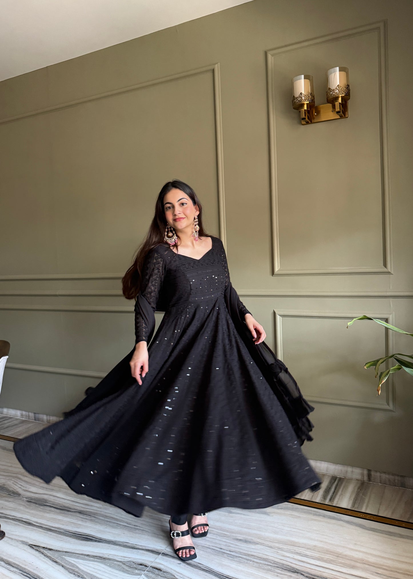 Elegant Lucknowi Georgette Anarkali Suit Set For Women 🖤