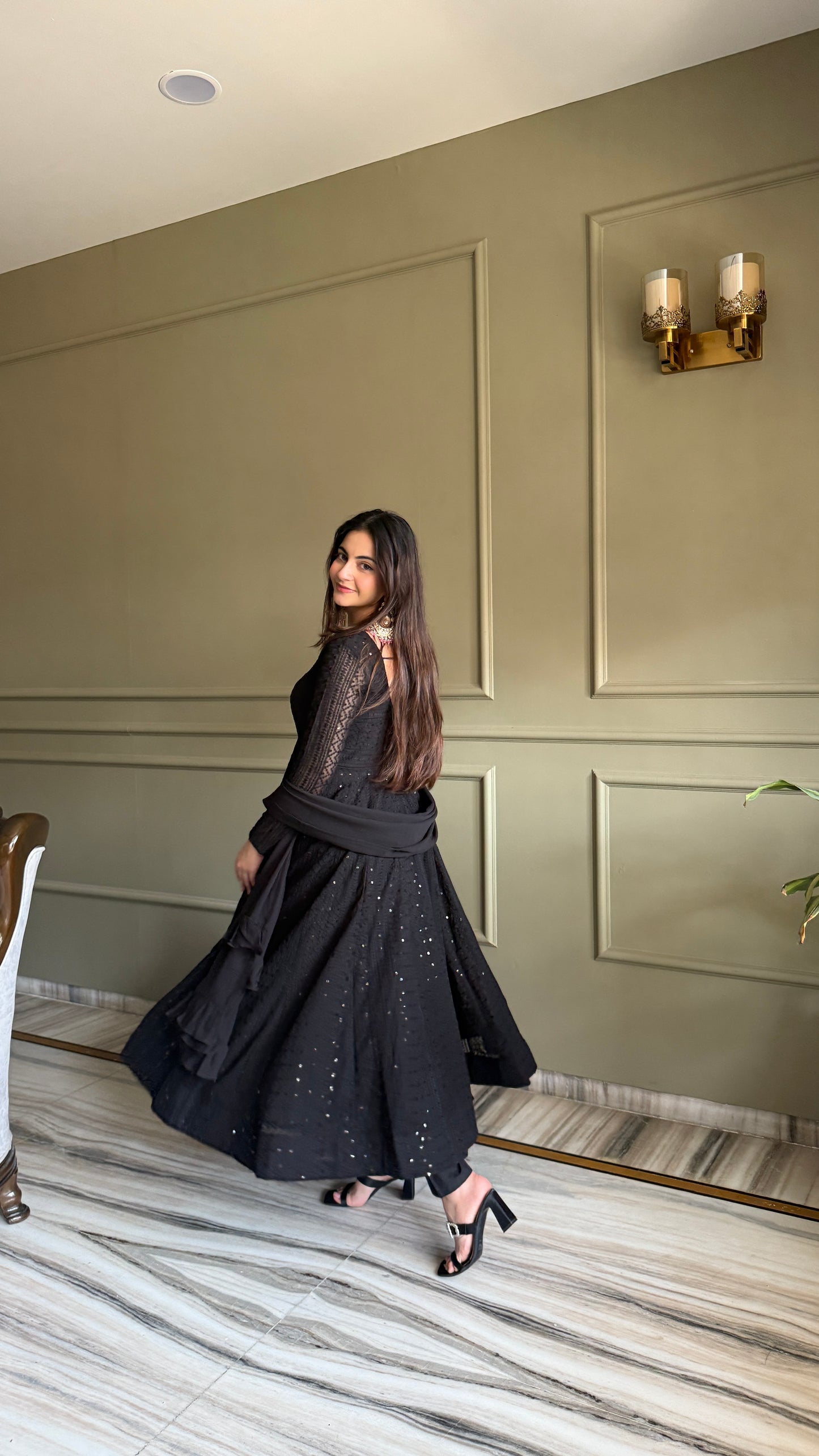 Elegant Lucknowi Georgette Anarkali Suit Set For Women 🖤