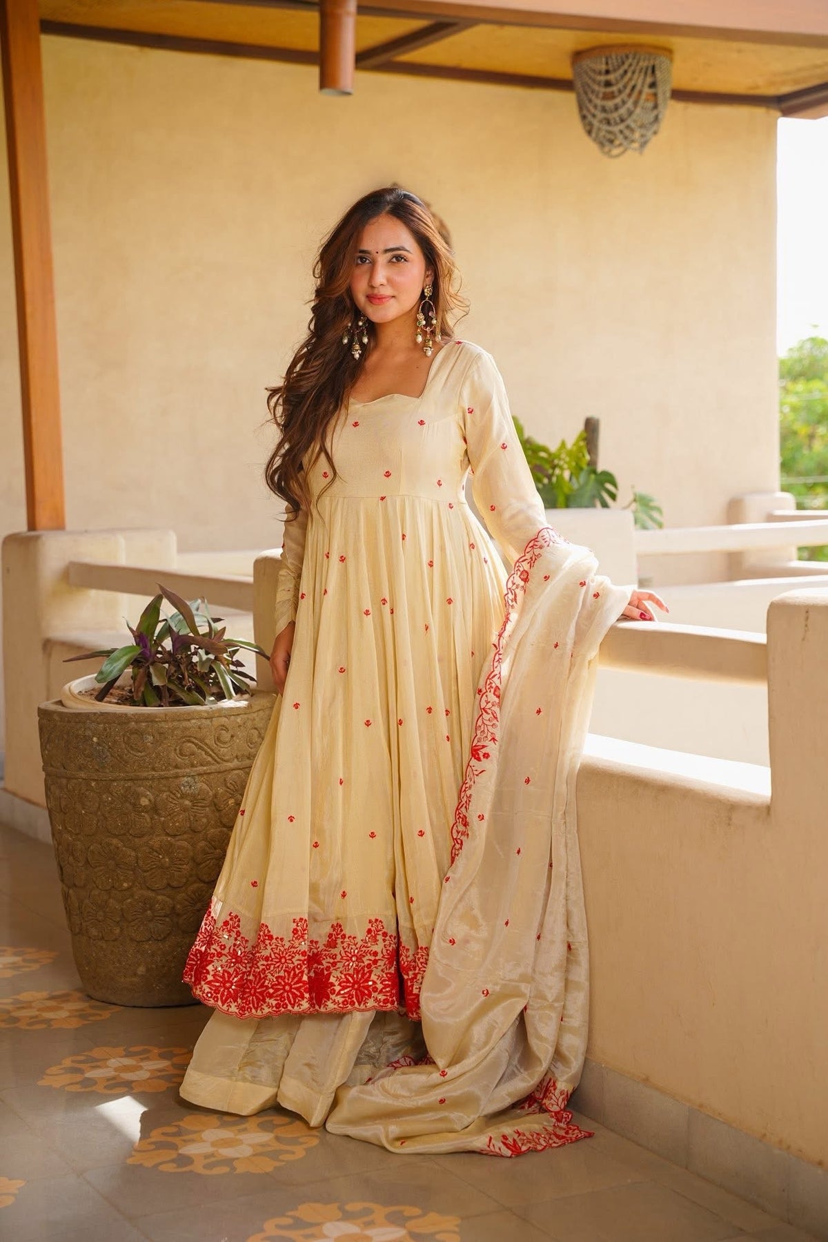 Regal Heavy Silk Anarkali Sarara Suit Set – Embroidered Wedding Collection