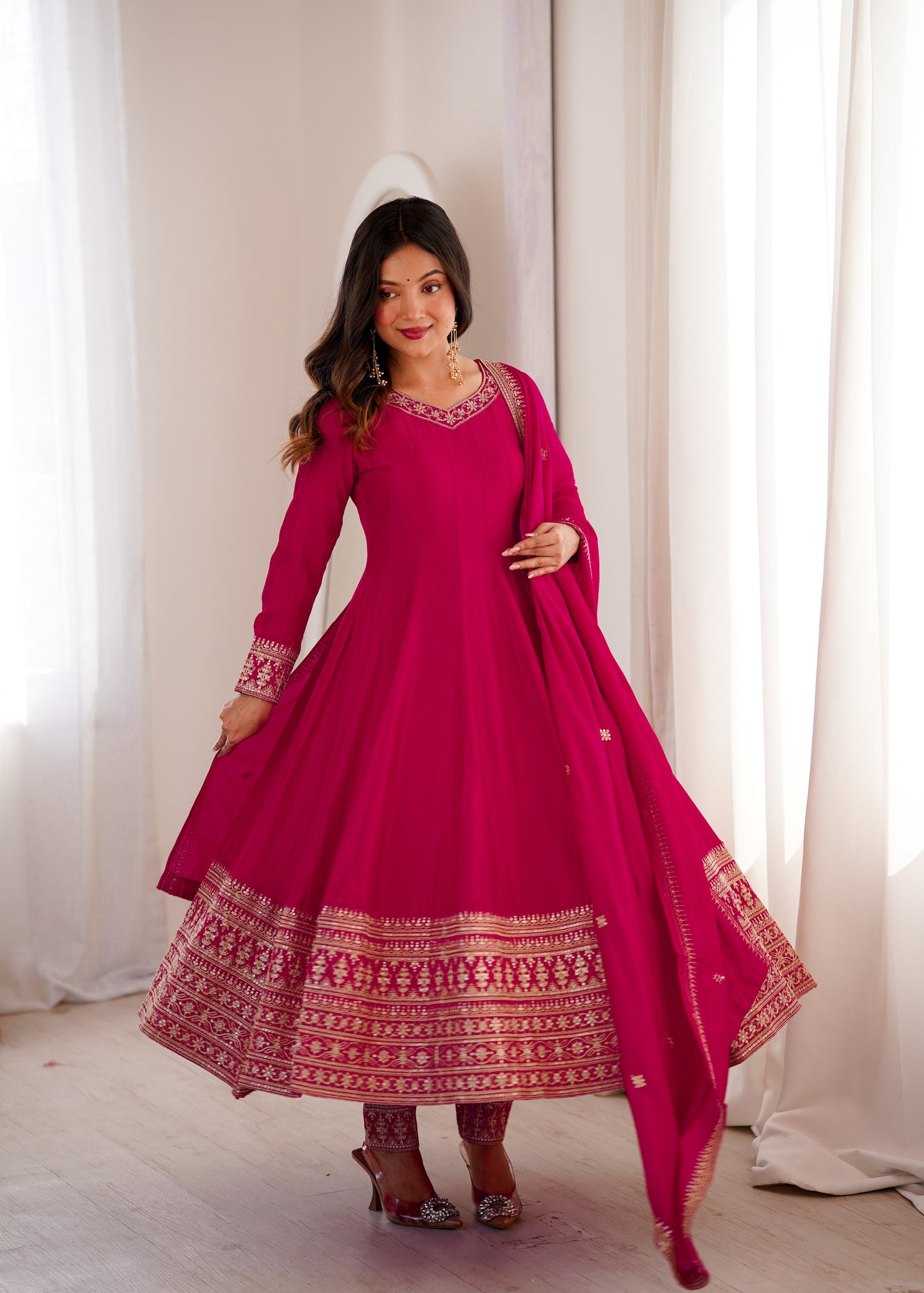Premium Blooming Vichitra Silk Anarkali Suit Set For Women 💖