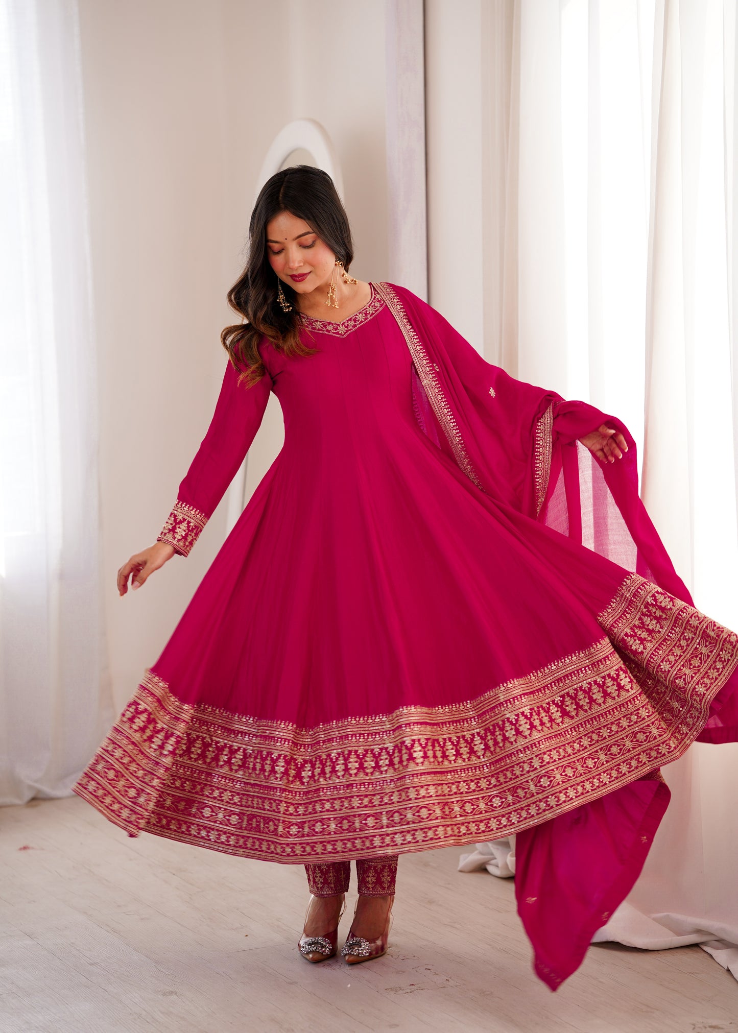 Premium Blooming Vichitra Silk Anarkali Suit Set For Women 💖