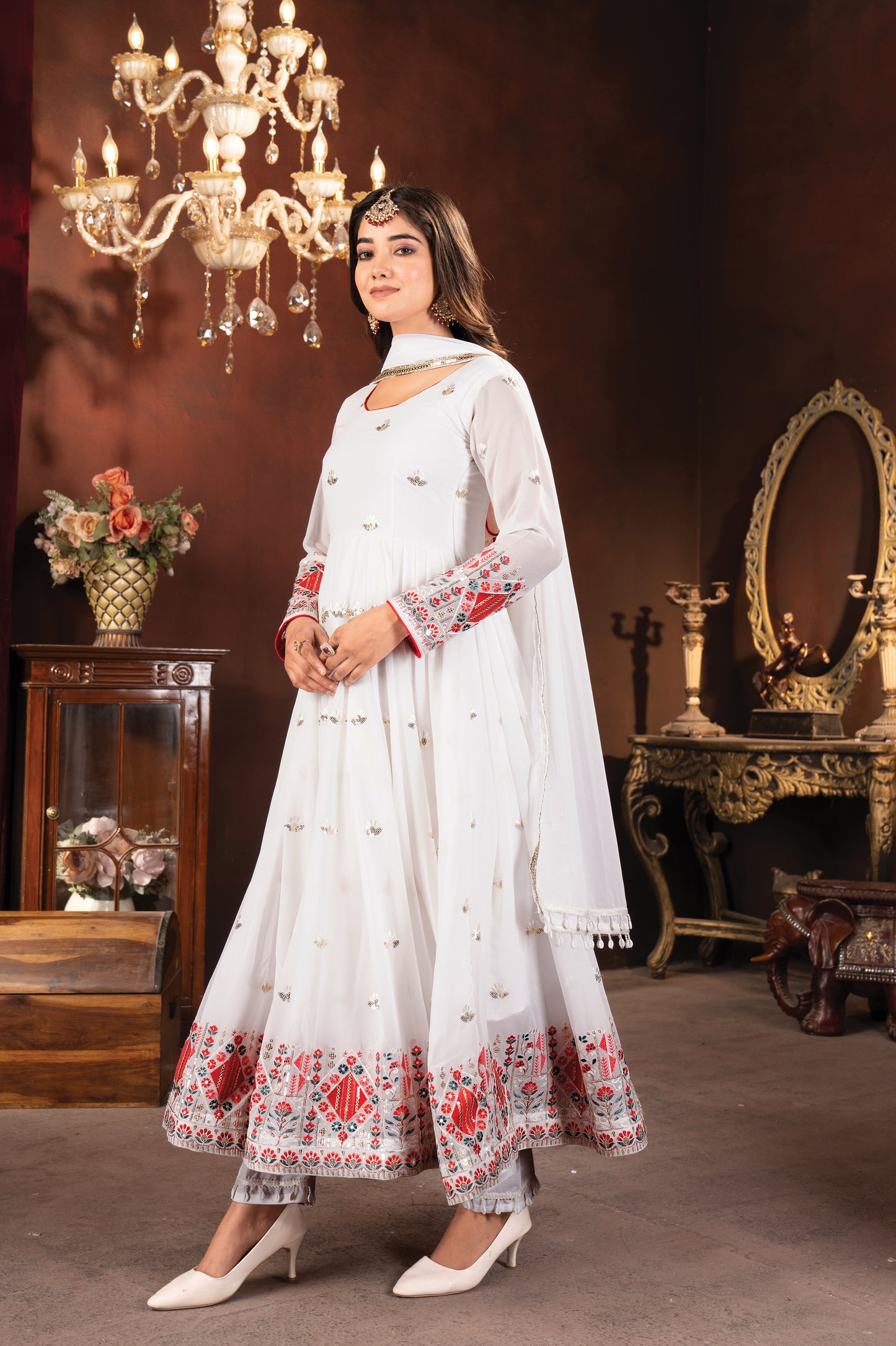 Premium White Anarkali Suit Set ✨