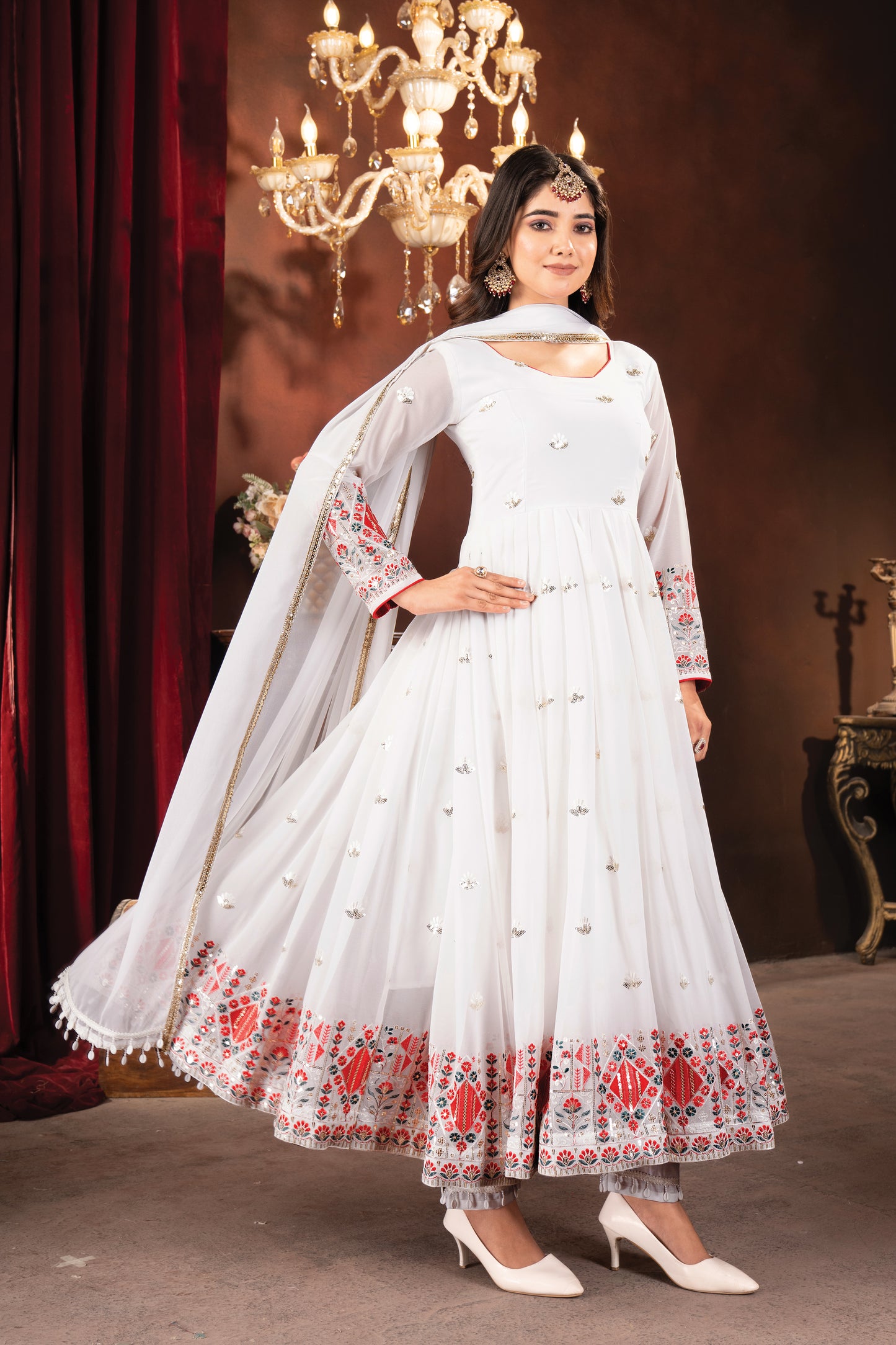 Premium White Anarkali Suit Set ✨