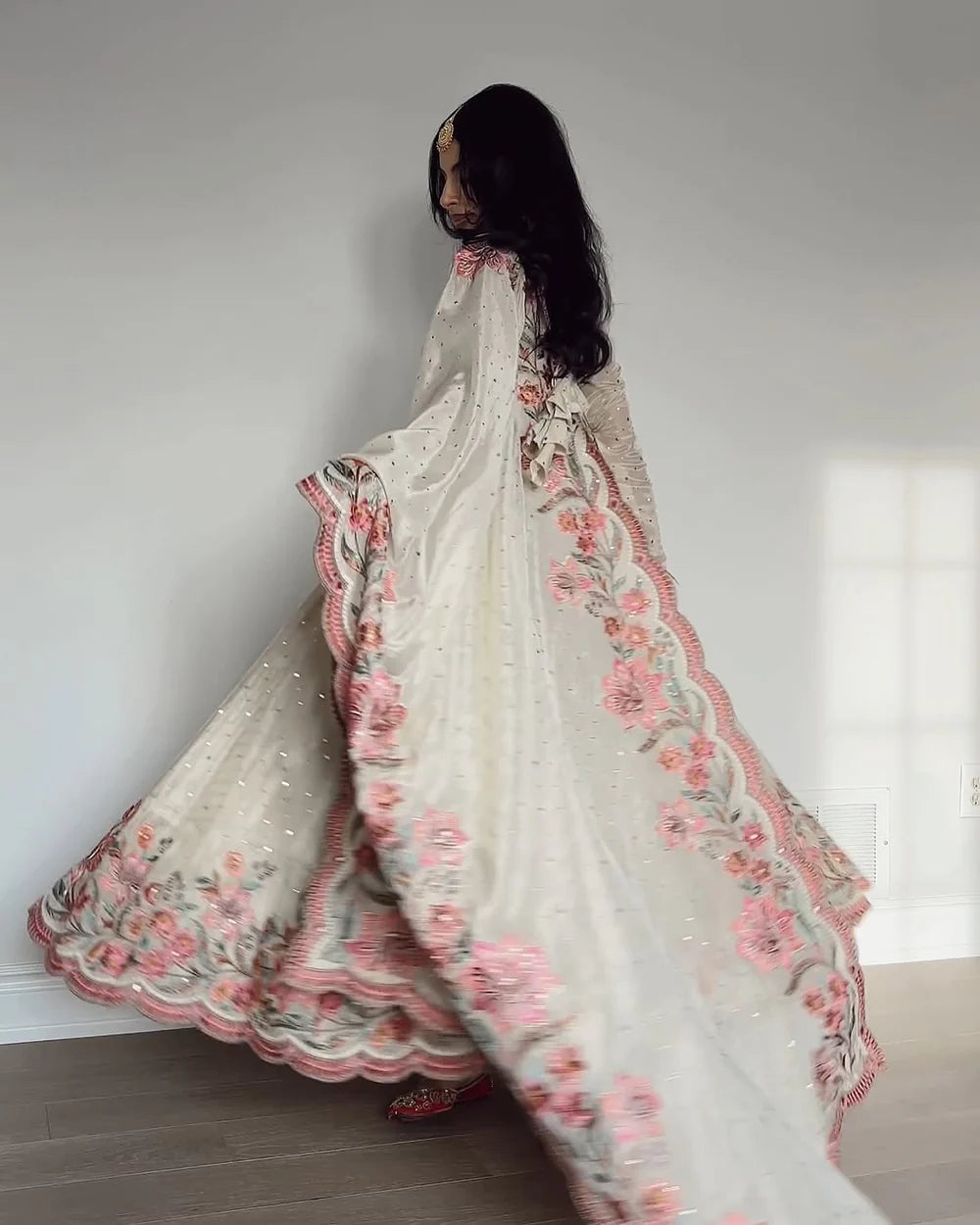 Noorani Heavy Pure Vichitra Silk Gown