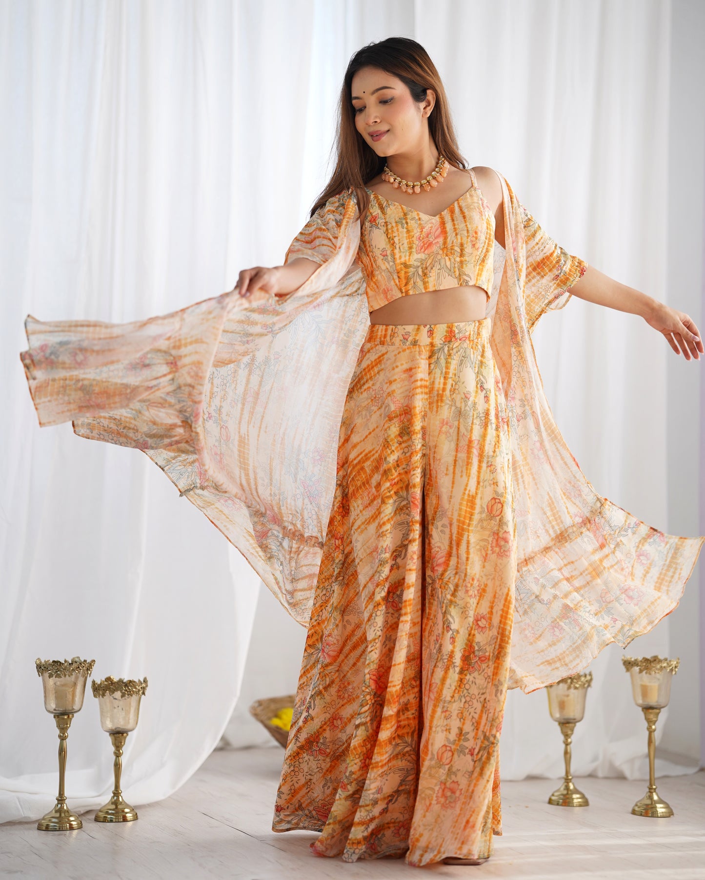 Trendy Floral Print Indo Western Shrug Palazzo Set For Women 🌸