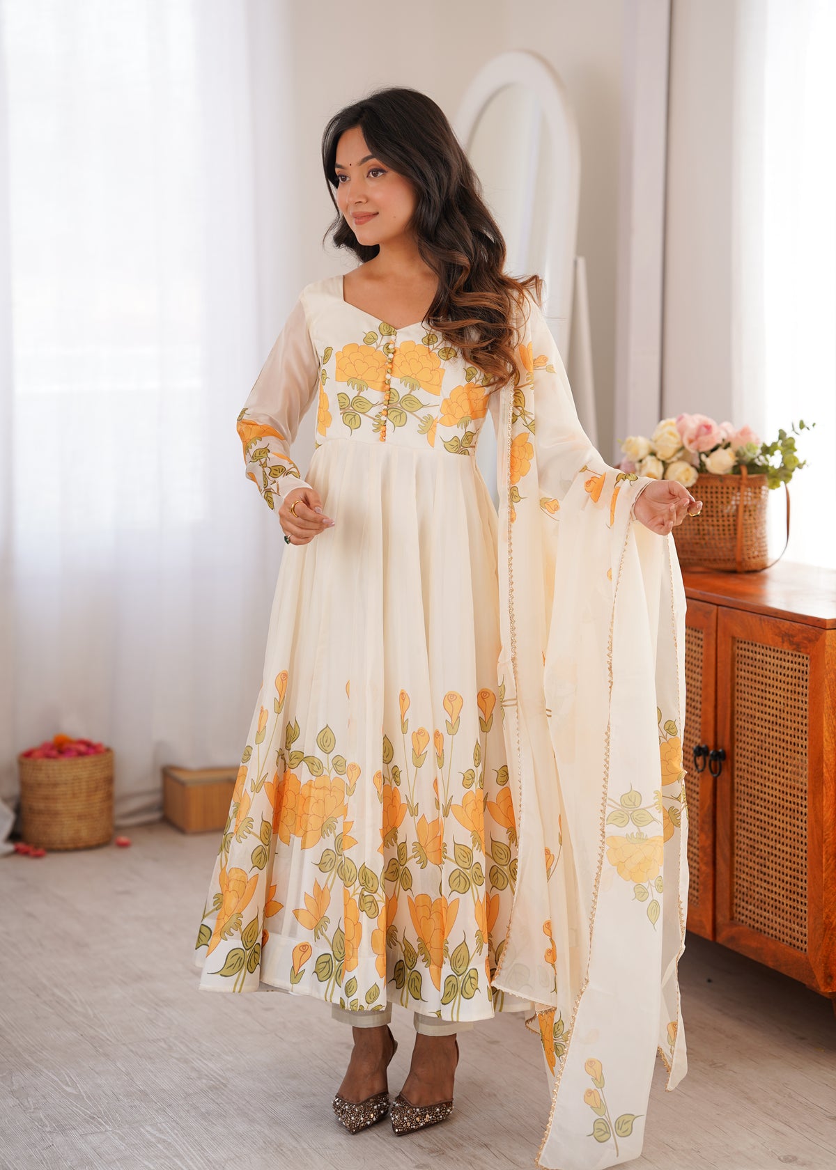 Floral Organza Silk Kali Anarkali Suit Set – Elegant Wedding Collection