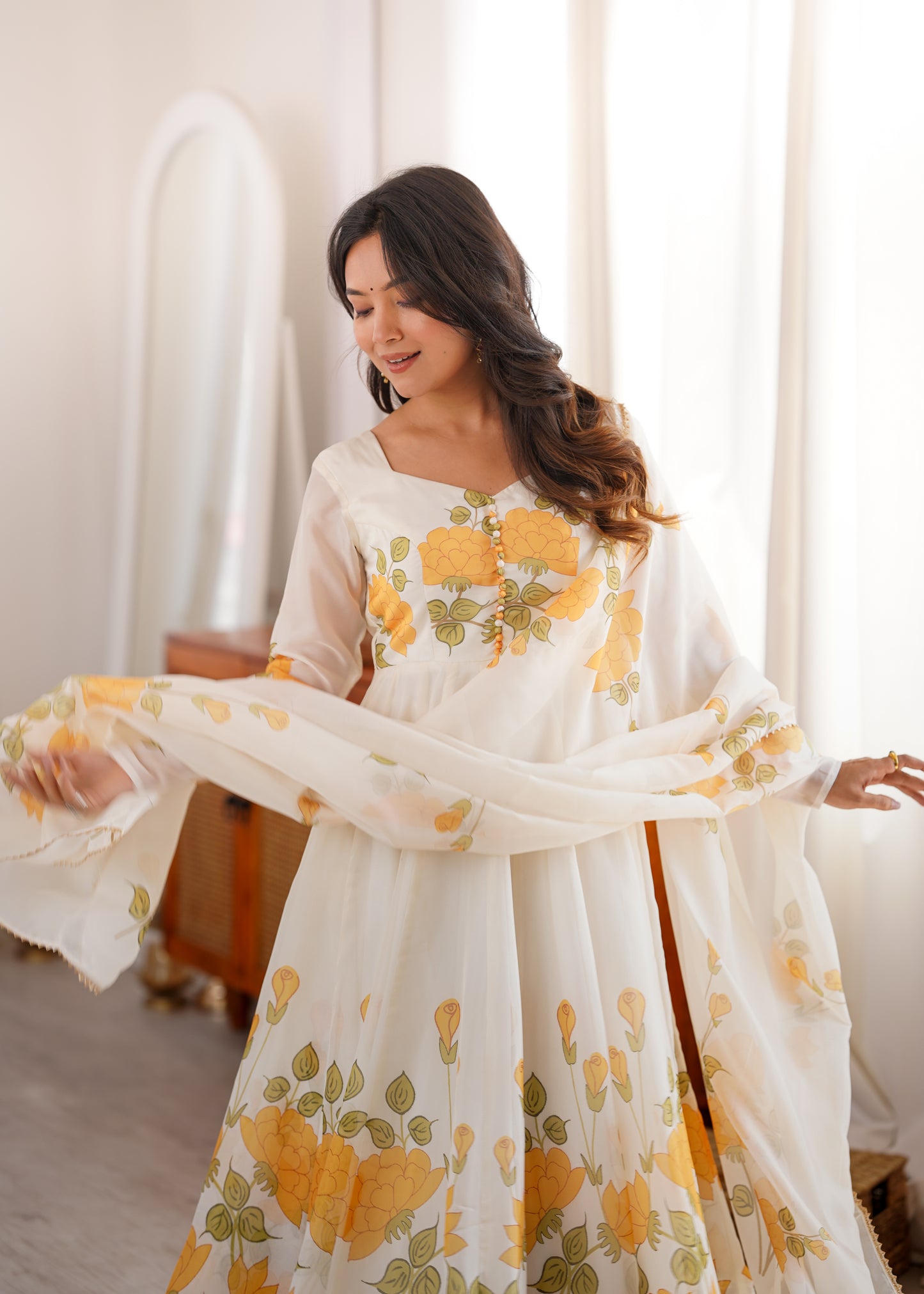 Floral Organza Silk Kali Anarkali Suit Set – Elegant Wedding Collection