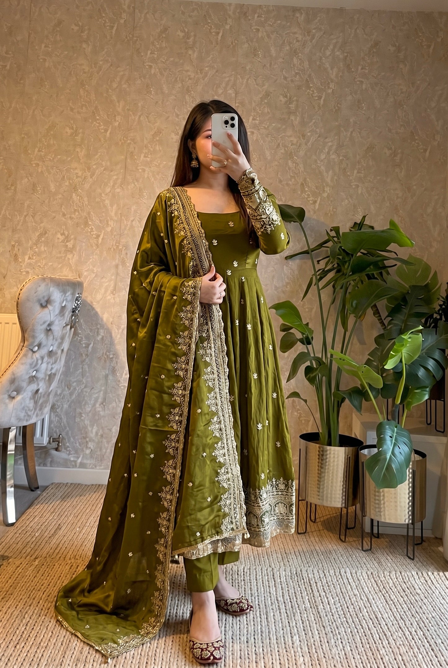 17-Colour Heavy Fandy Silk Embroidered Gown Set – Designer Party Wear